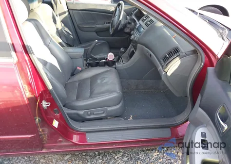 2005 Honda Accord 3.0 Ex z USA, uszkodzony, nr VIN 1HGCM66555A060477